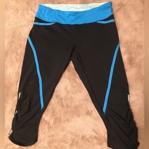 Lululemon athletic yoga pants